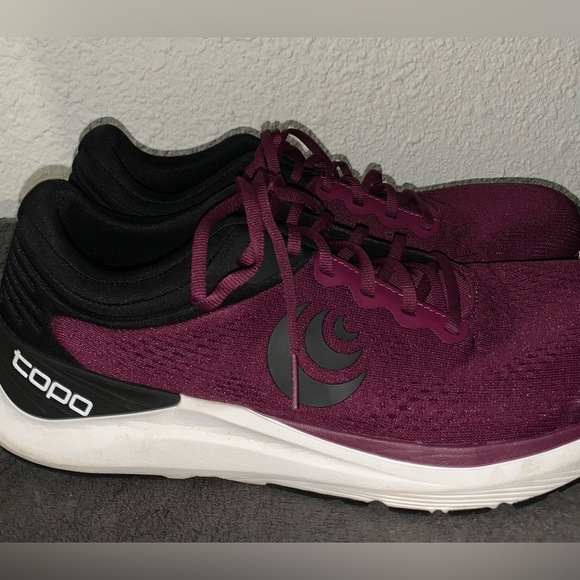 Purple Topo Sneakers - Picture 5 of 9